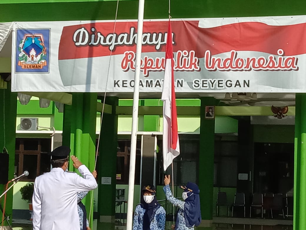 Upacara Peringatan Kemerdekaan RI ke-75 Kecamatan Seyegan Berlangsung Khidmat