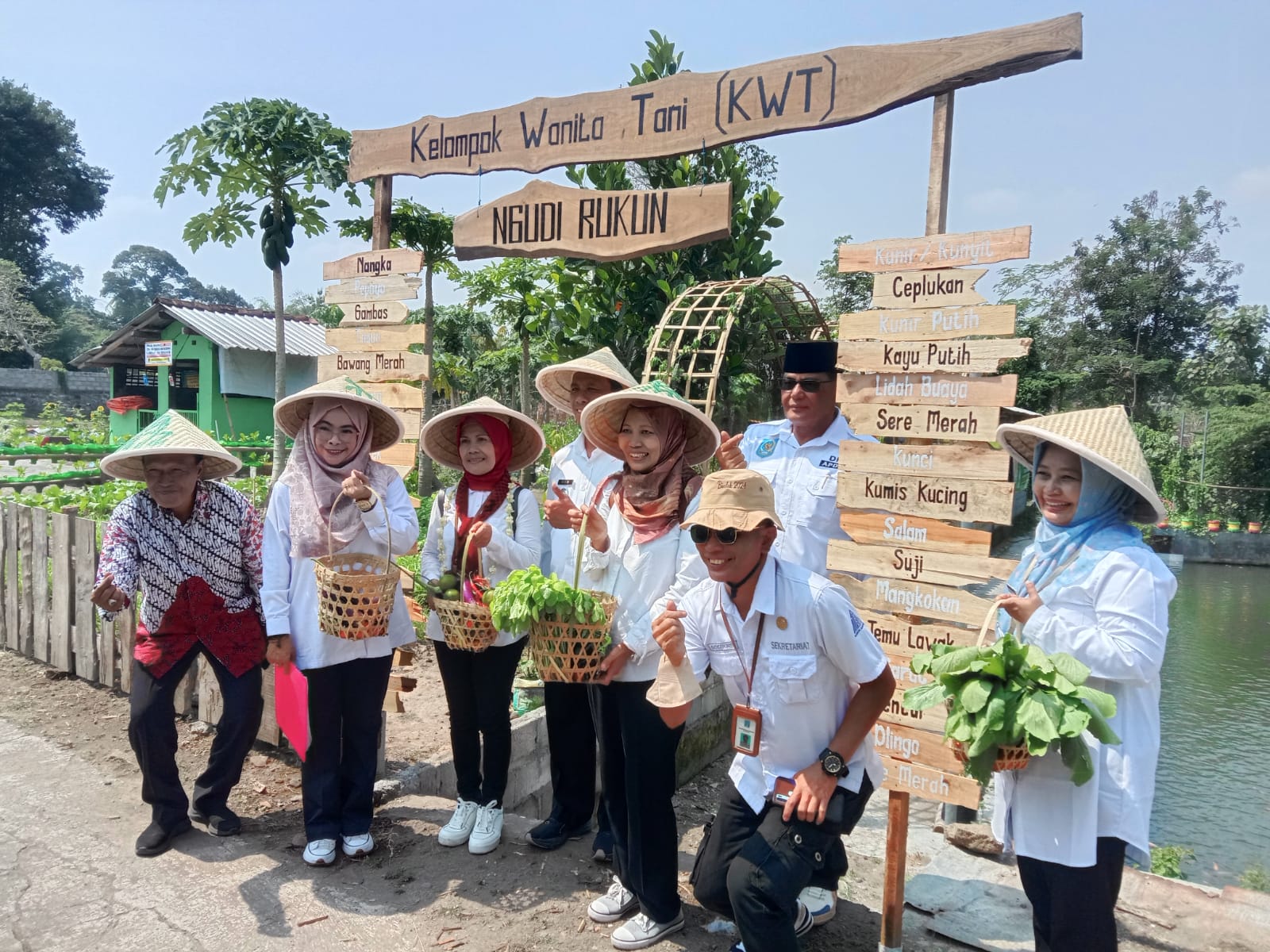 Mandungan I Margoluwih Mengikuti Evaluasi Kampung Hijau Tingkat Kabupaten Sleman