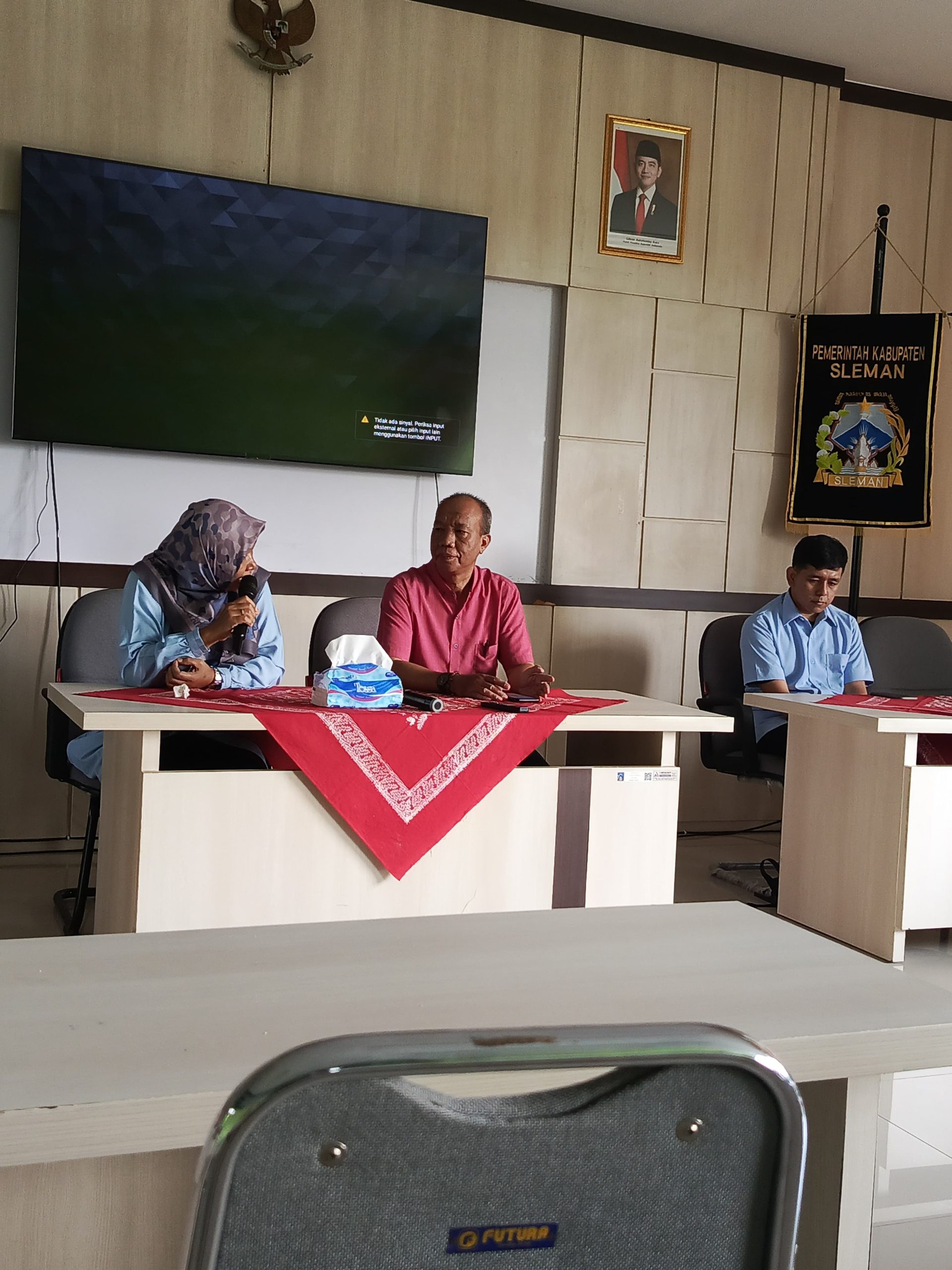 Forum Seyegan Resik Fasilitasi KPSM Belajar Aplikasi SIOSESTU