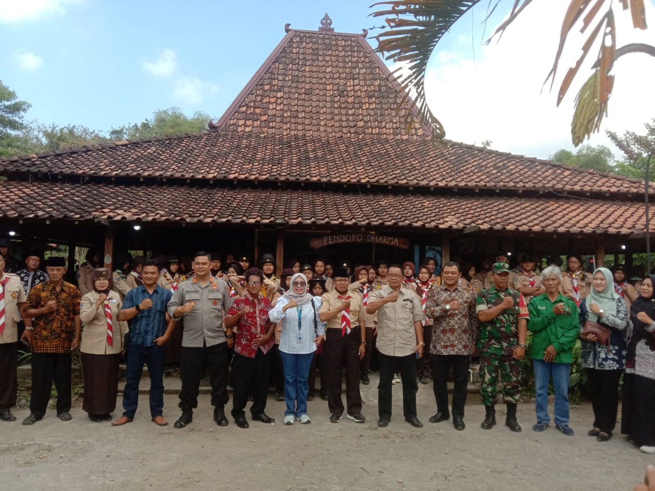 BUMKAL Margodadi Seyegan Launching Bumi Perkemahan Gugur Gunung