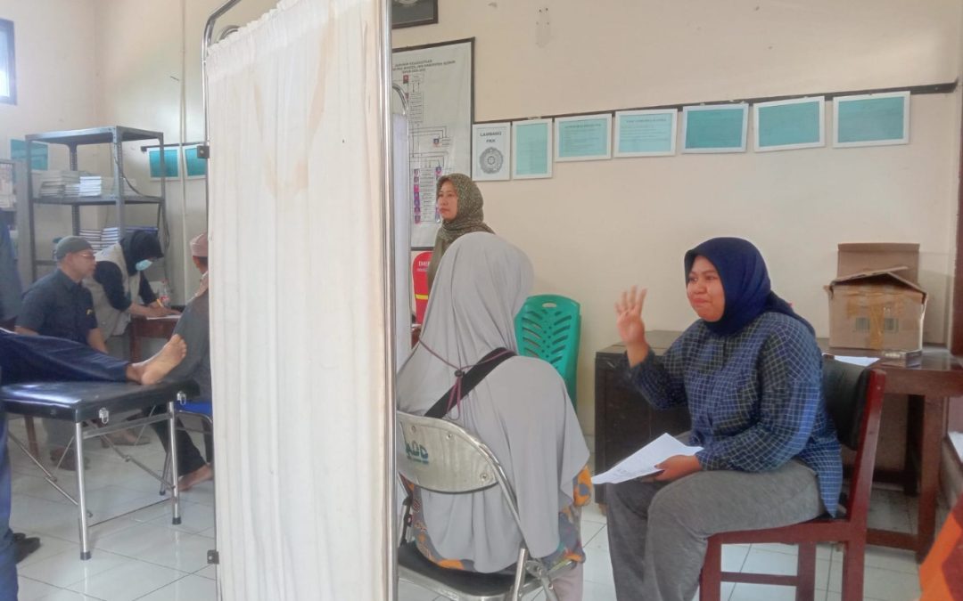 Kinesioterapi dan Cek Kesehatan Gratis Semarakkan Gebyar Budaya Margoluwih di SEYEGAN